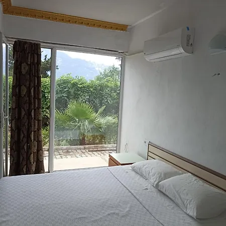 Tokgoez Restaurant Hotel