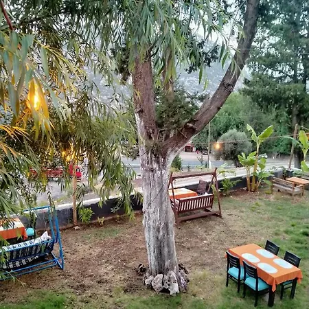 Tokgoez Restaurant Hotel 3*